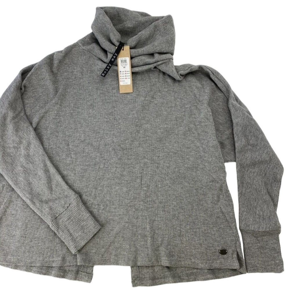 Ladies Shirt xs new Noisy May Grey
